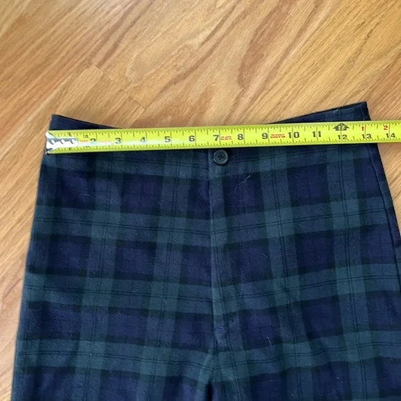 Brandy Melville Kim Tartan Pants - Picture 5 of 12